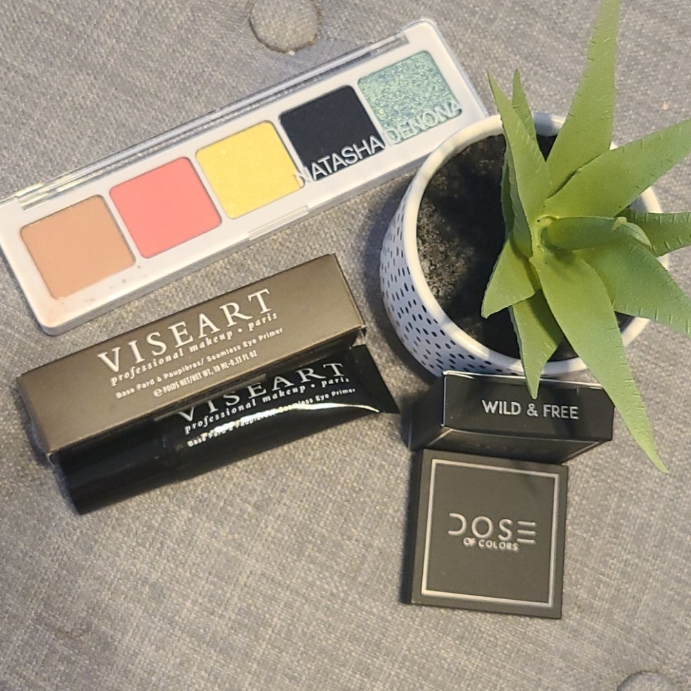 Eye Makeup Bundle! Palette, Single Shadow, Primer